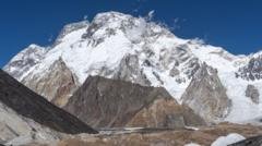 Body of US climber the latest recovered after Pakistan avalanche