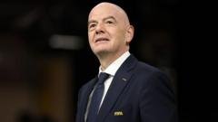 Infantino sorry for errors but stays Fifa president